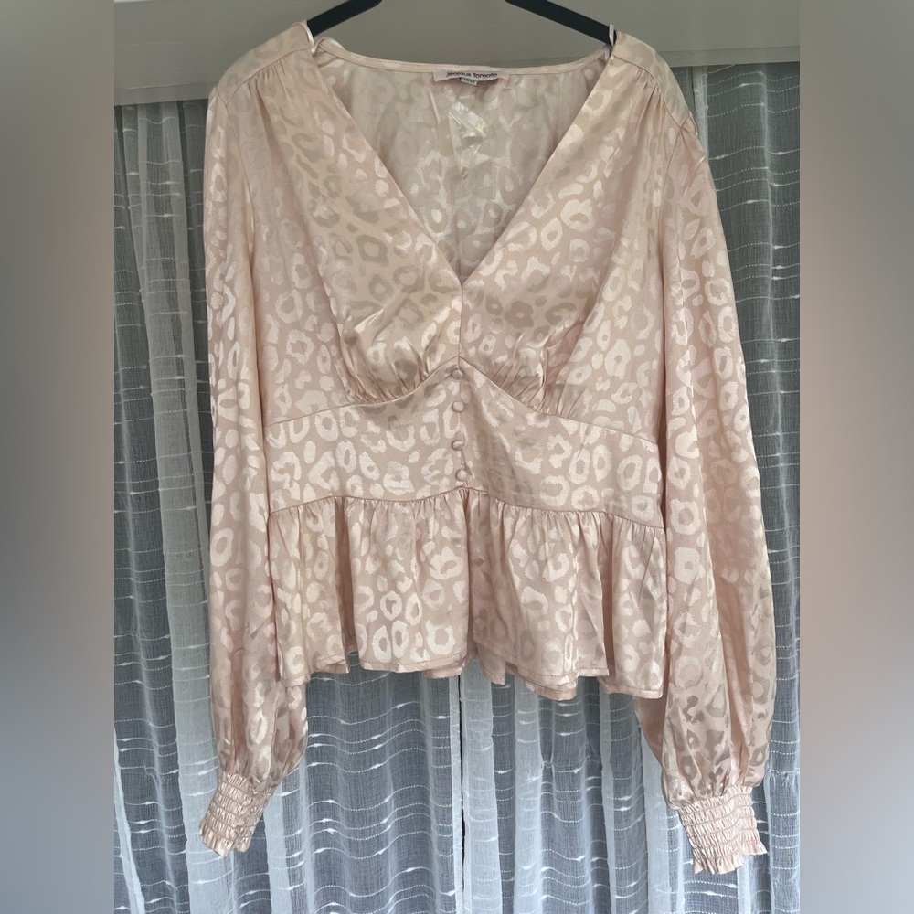 NWOT animal print boutique top